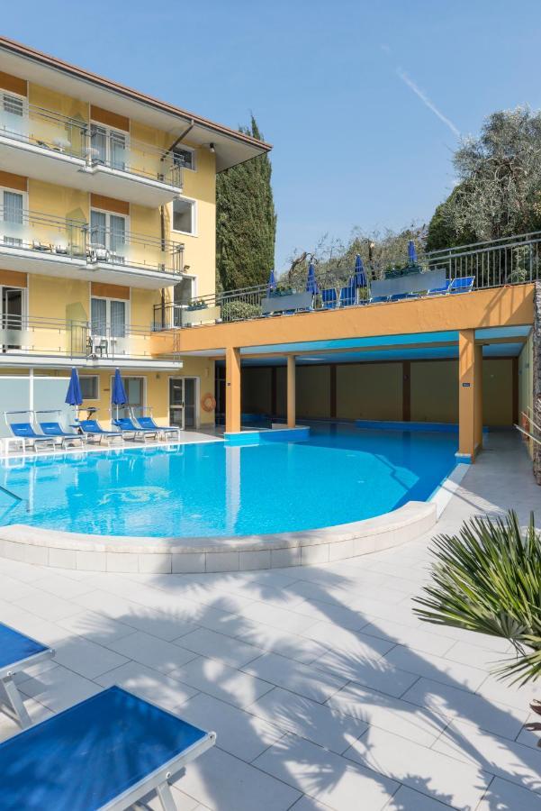 Hotel Drago - Garda Lake Collection برنزوني سول جاردا المظهر الخارجي الصورة